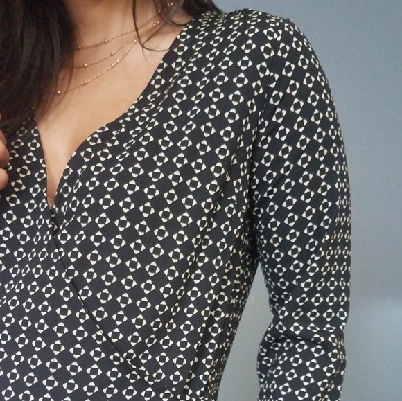 HIGH EXPECTATIONS BLACK CREAM SHIFT DRESS - Picture 5 of 5